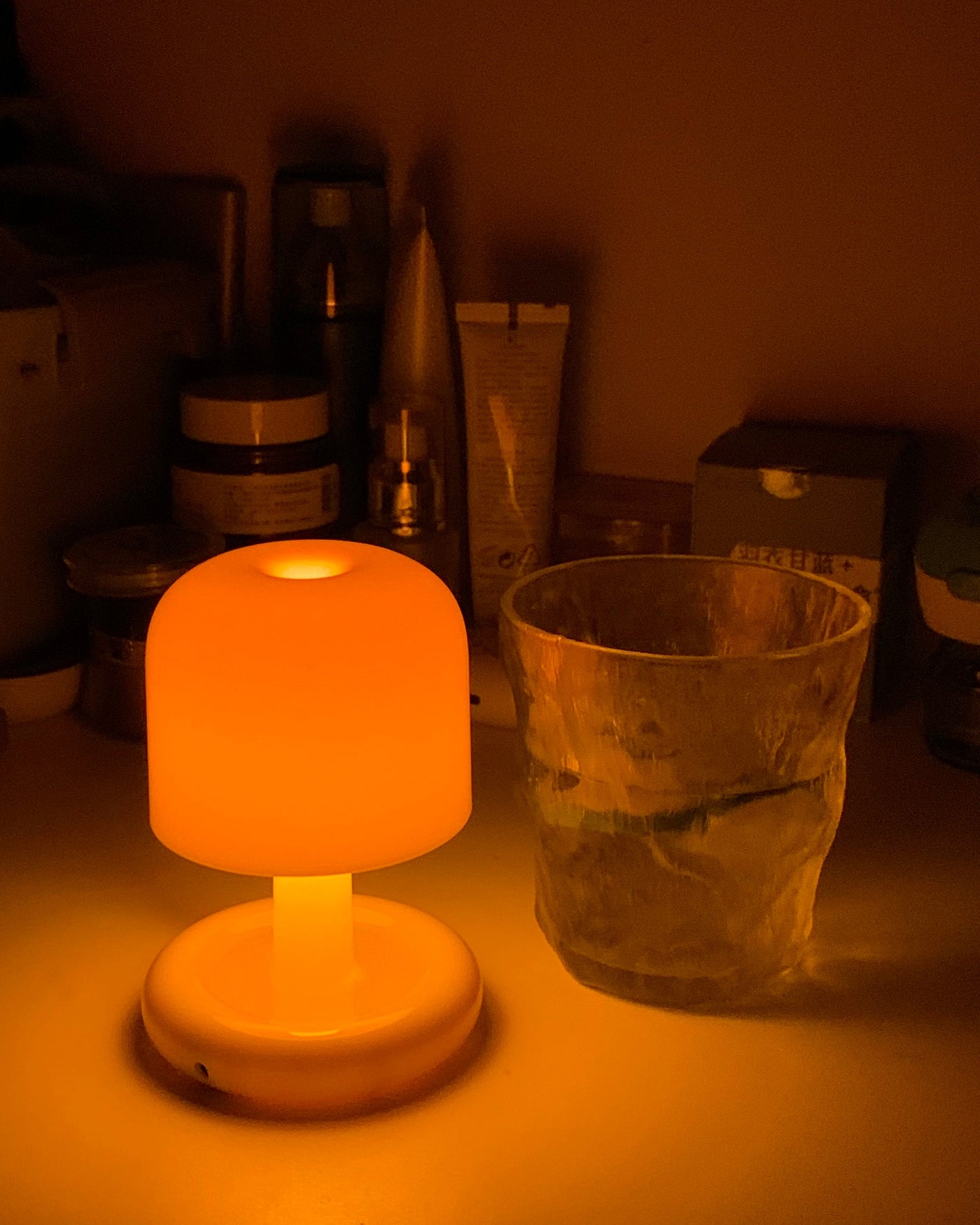 Nachttischlampe Schlafzimmer LED Akku | USB | Qulyn