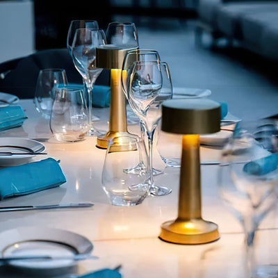 LED Tischlampe mit Akku | IP44 | Vavek