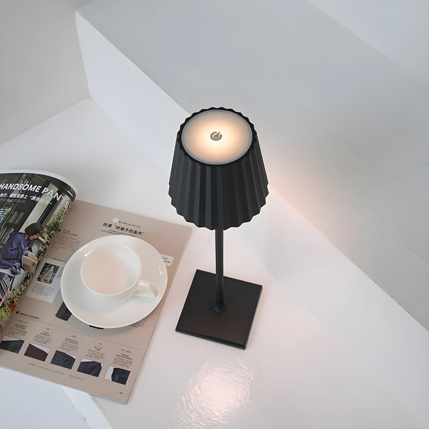 LED Tischlampe fürs Wohnzimmer | Akku & Touch | Nyra